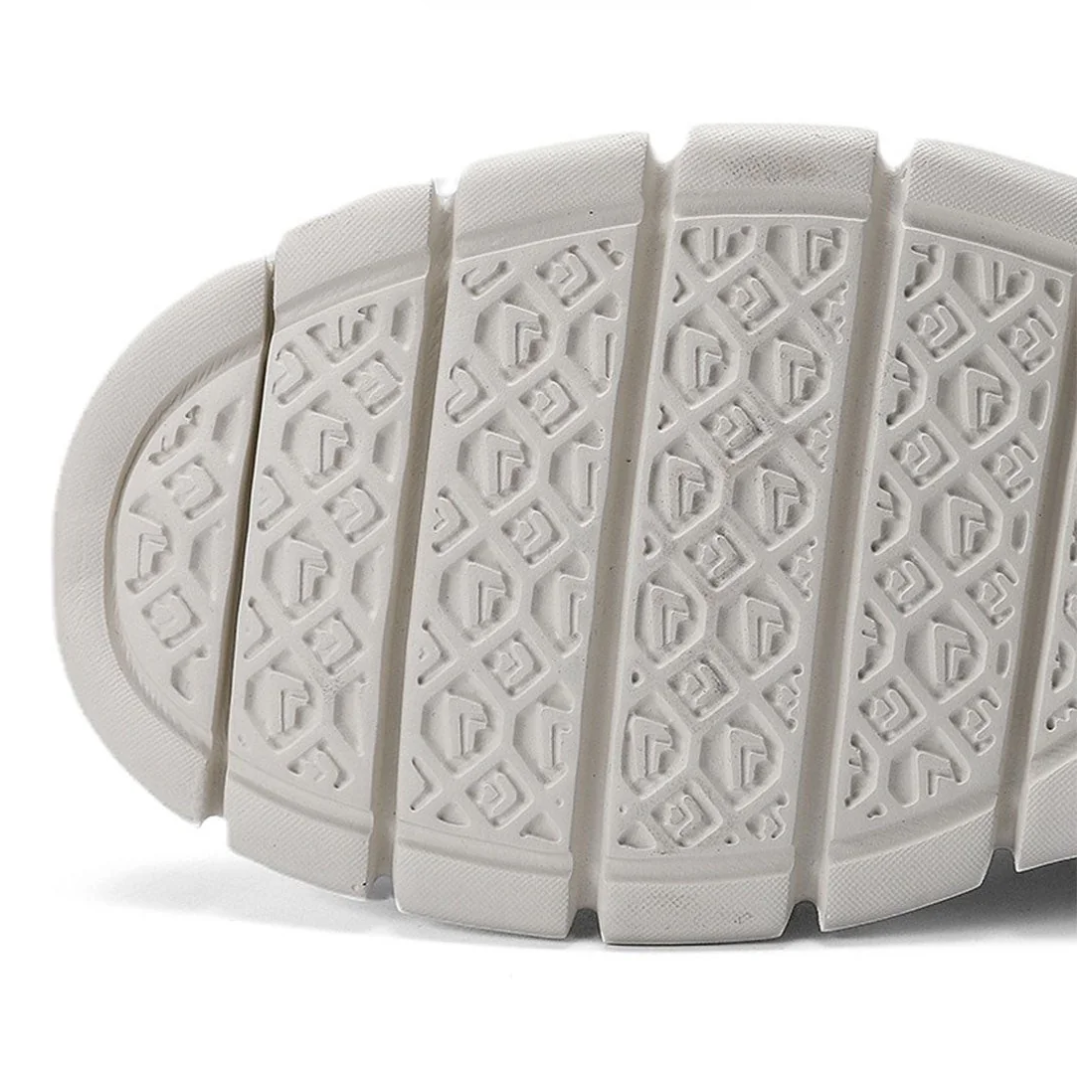 Max | Comfortable Sneakers