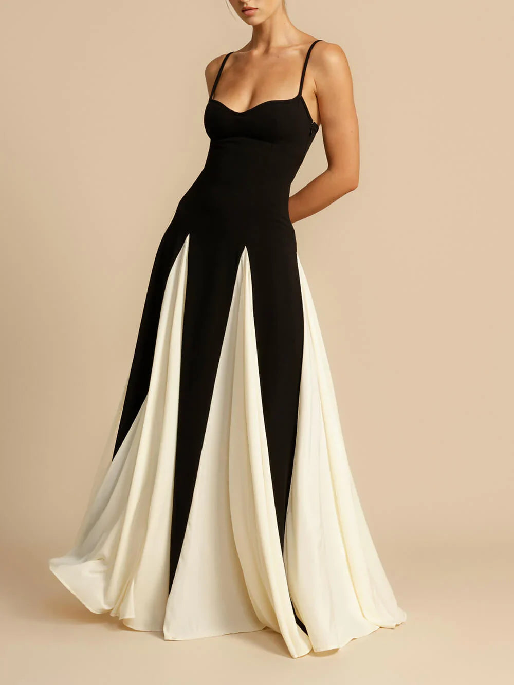 Amaris | Black & White Maxi Dress