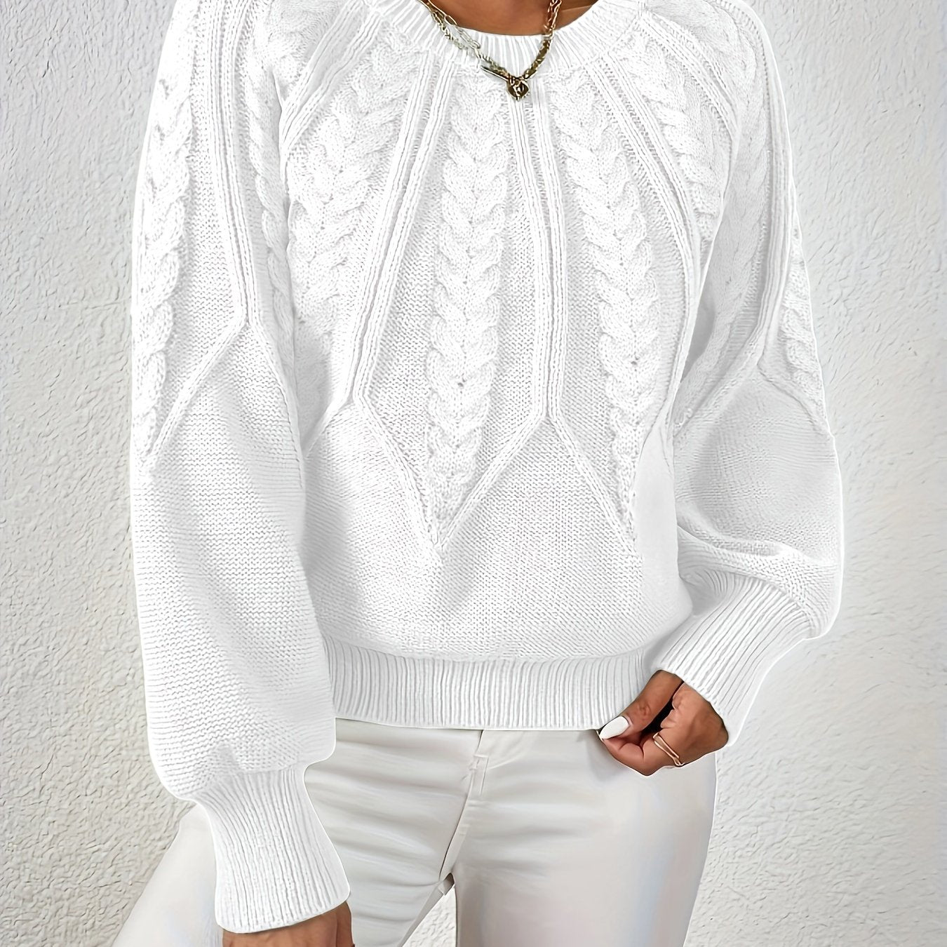 Amara | Elegant Pullover
