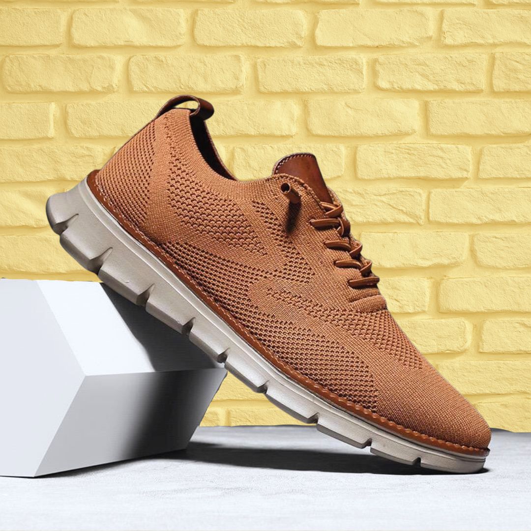 Max | Comfortable Sneakers