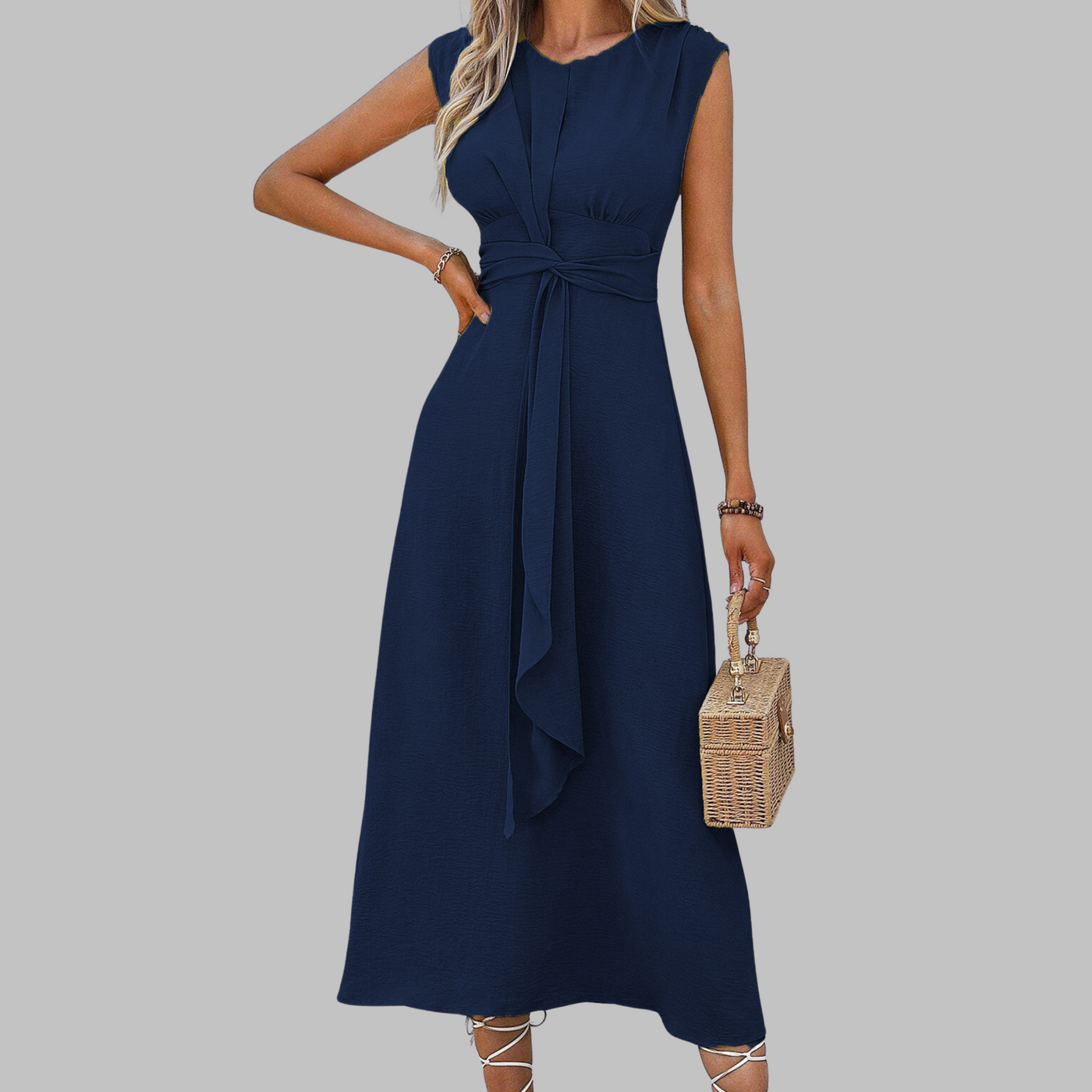 REESE | Elegant Sleeveless Round Neck Maxi Dress