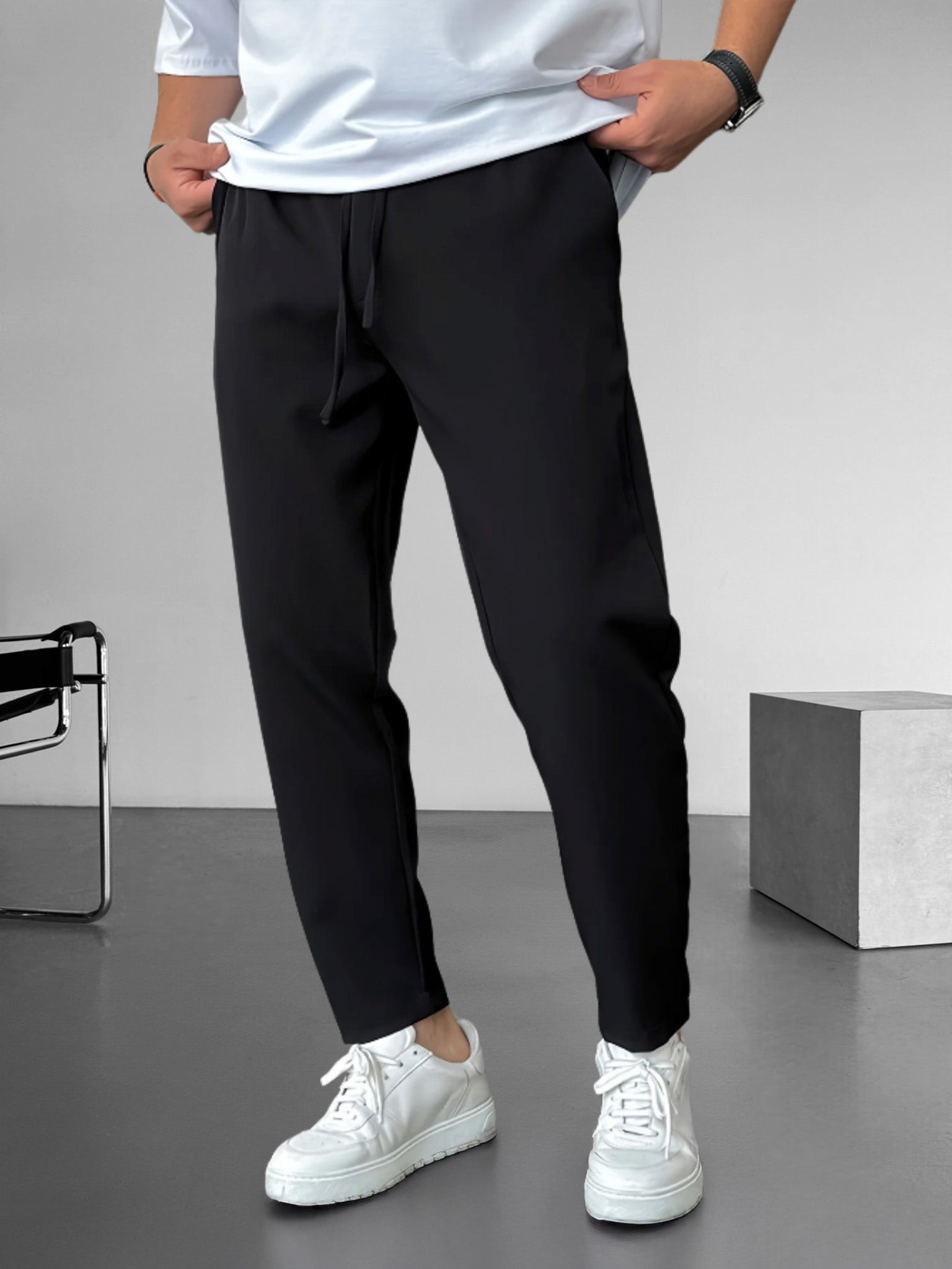 Arden | Lightweight Tapered Trousers