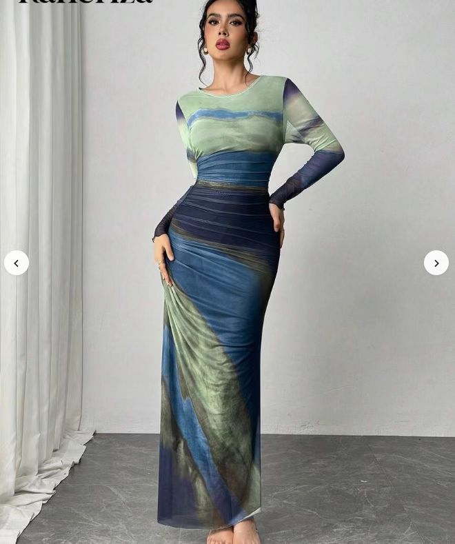 Tori | Comfy Printed Long Sleeve Round Neck Bodycon Maxi Dress