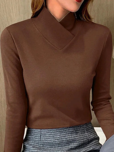 Stazia | Elegant Turtle Neck