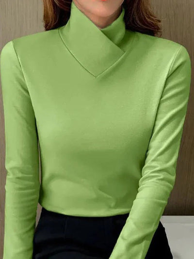 Stazia | Elegant Turtle Neck