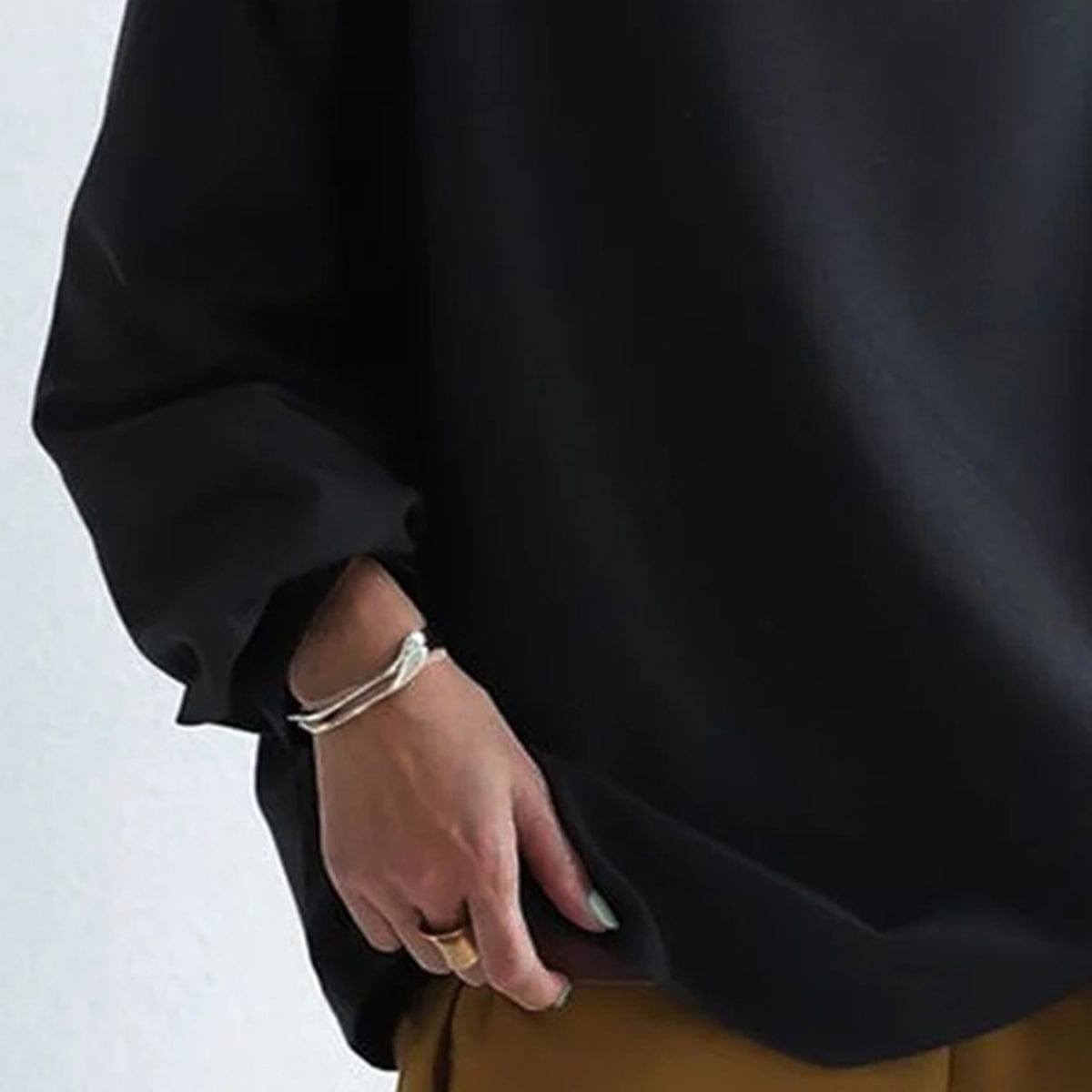 Isola | High-Neck Soft Knit Top