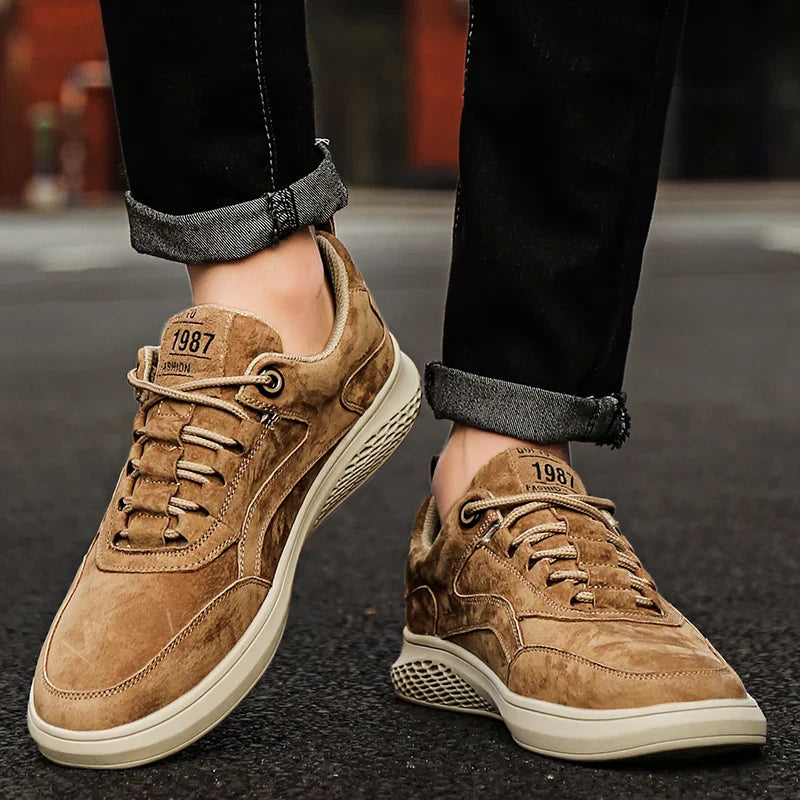 Colton | Textured Sneakers