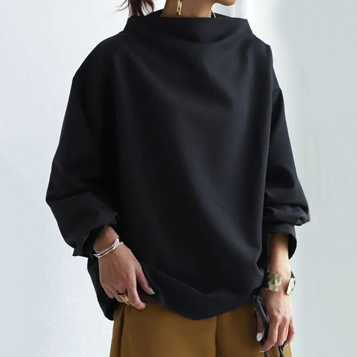 Isola | High-Neck Soft Knit Top