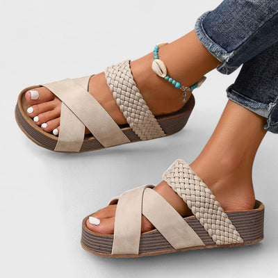 Veylira | Orthopaedic Sandals