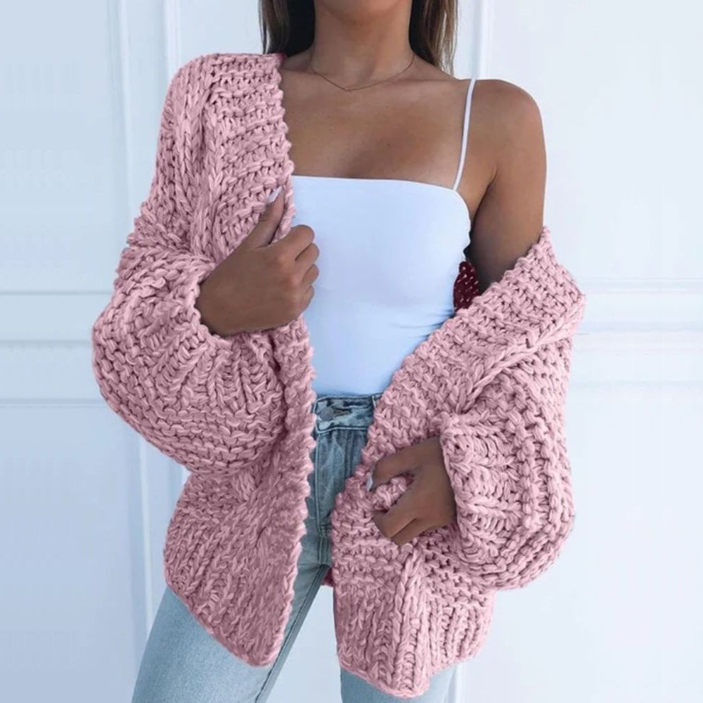 Laura | CHUNKY KNIT RELAXED CARDIGAN