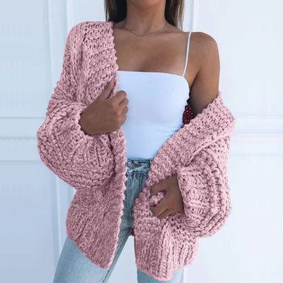 Laura | CHUNKY KNIT RELAXED CARDIGAN