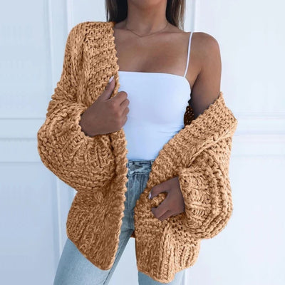 Laura | CHUNKY KNIT RELAXED CARDIGAN